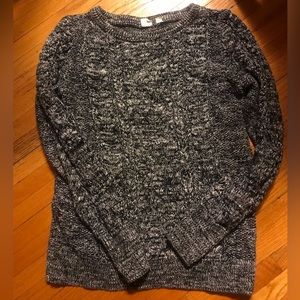 Gray cableknit pullover sweater knit, size small